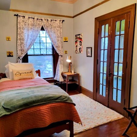 The Kings Throne Inn And Guest House Toledo Exteriér fotografie