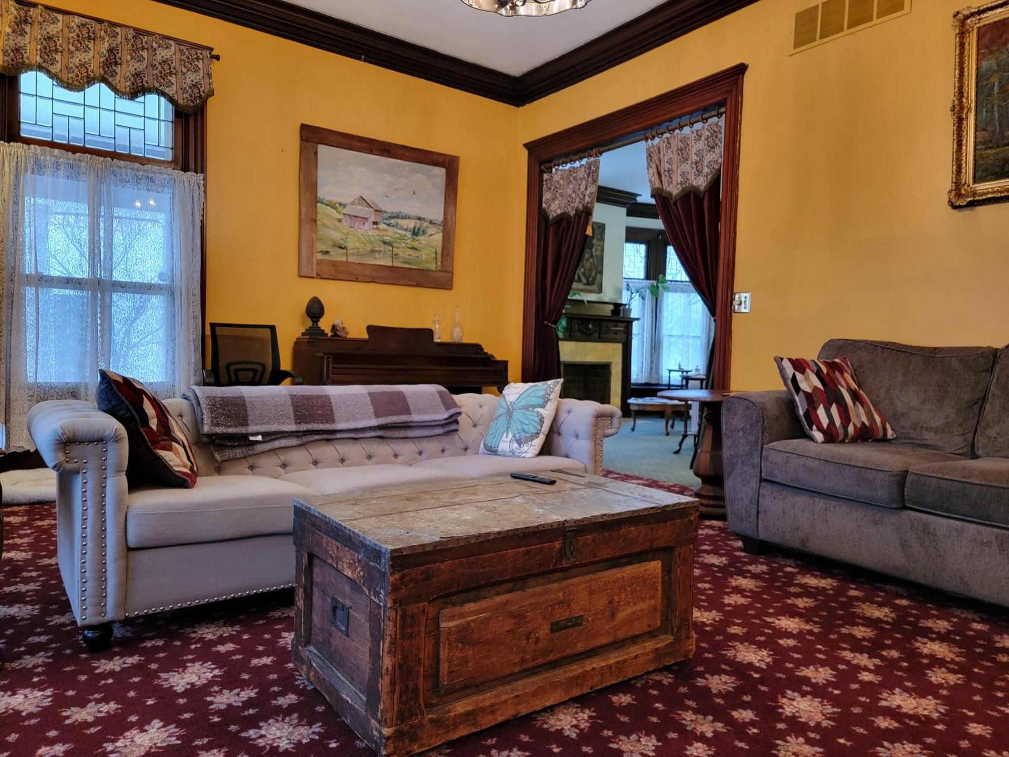 The Kings Throne Inn And Guest House Toledo Exteriér fotografie